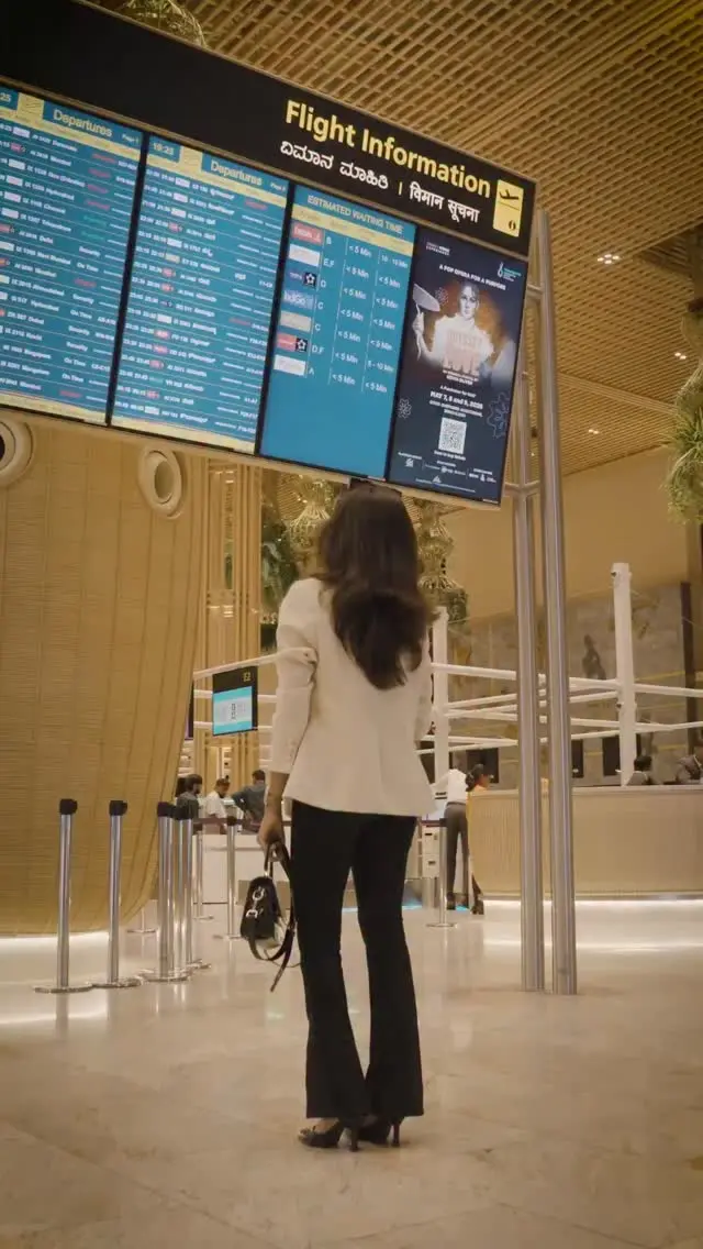 Airport performance and musical announcement